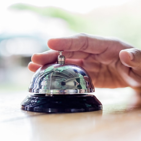 从容办理退宿手续